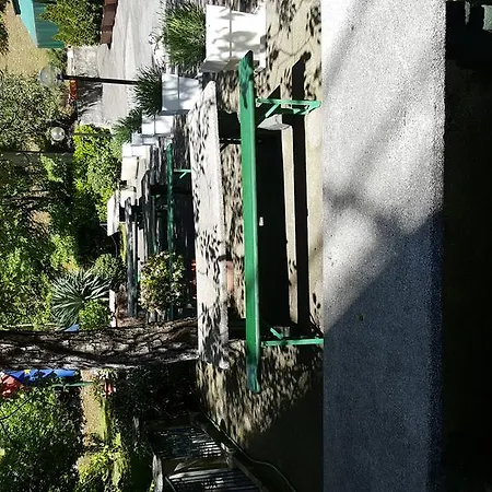 Trattoria I Bodega Гостевой дом Аббадия Лариана