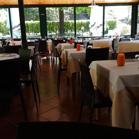 بيت ضيافة Trattoria I Bodega